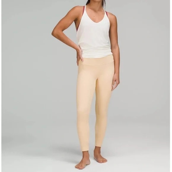 Lululemon Align Leggings – Pale YellowSize 8Excellent Condition